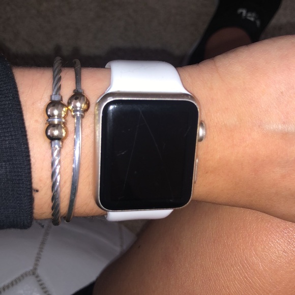 Apple Watch - Picture 3 of 4